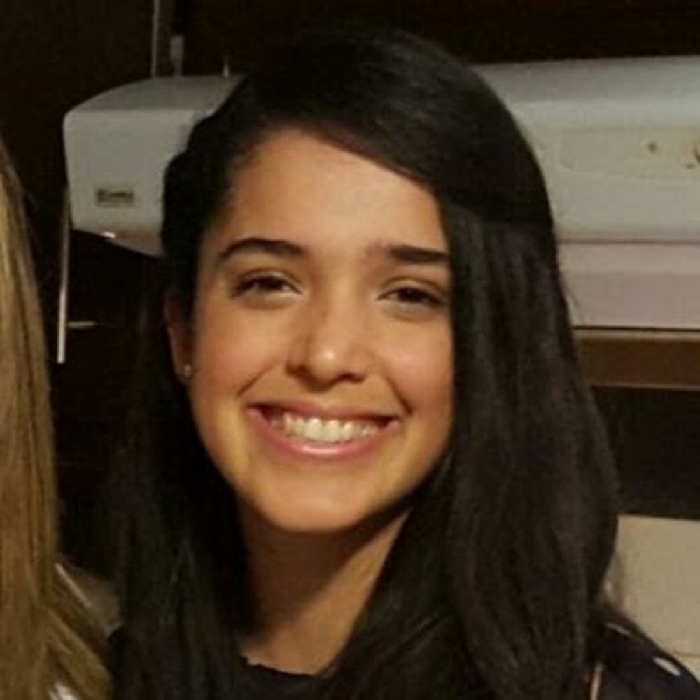 Meet your Posher, Gabriela